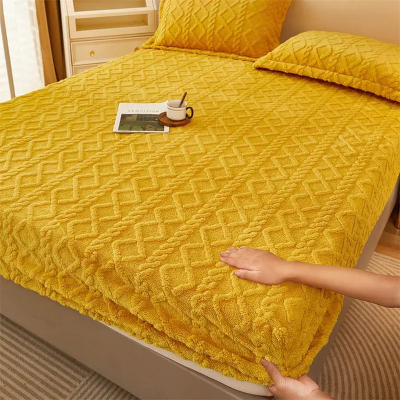 Winter Warm Taff Velvet Fleece Bed Sheet - Thick Bed Cover